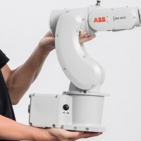 ABB機器人，IRB1010-1.5/0.37,負載1.5公斤，臂展0.37m