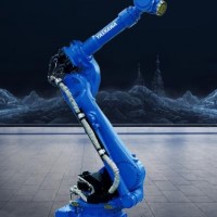 安川 GP180-120六軸機器人，負載 120KG，工作區域 3058mm