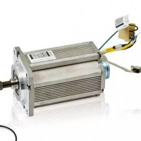 ABB機器人配件  3HAC047575-002   Rot. AC motor incl. pinion