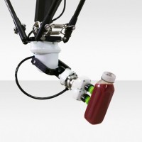 ABB IRB 365 1.5/1100靈活性更高，是市面上用于輕型包裝產品的快速重定位的不二之選。